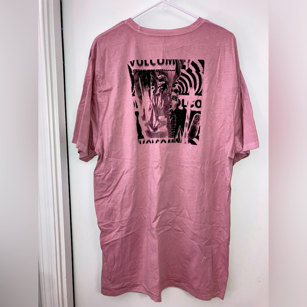 Like New Volcom Graphic Tee